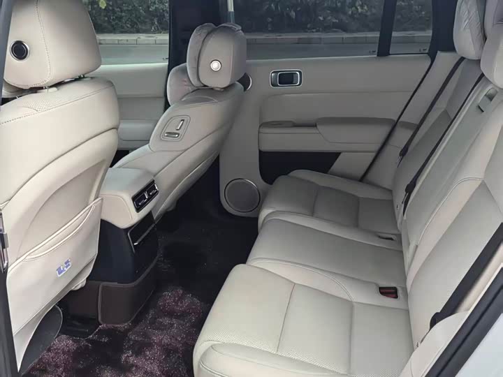 Li Auto L7 2023 Pro - zdjęcie 16