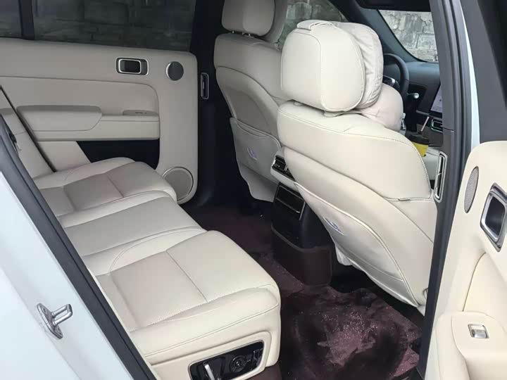 Li Auto L7 2023 Pro - zdjęcie 17