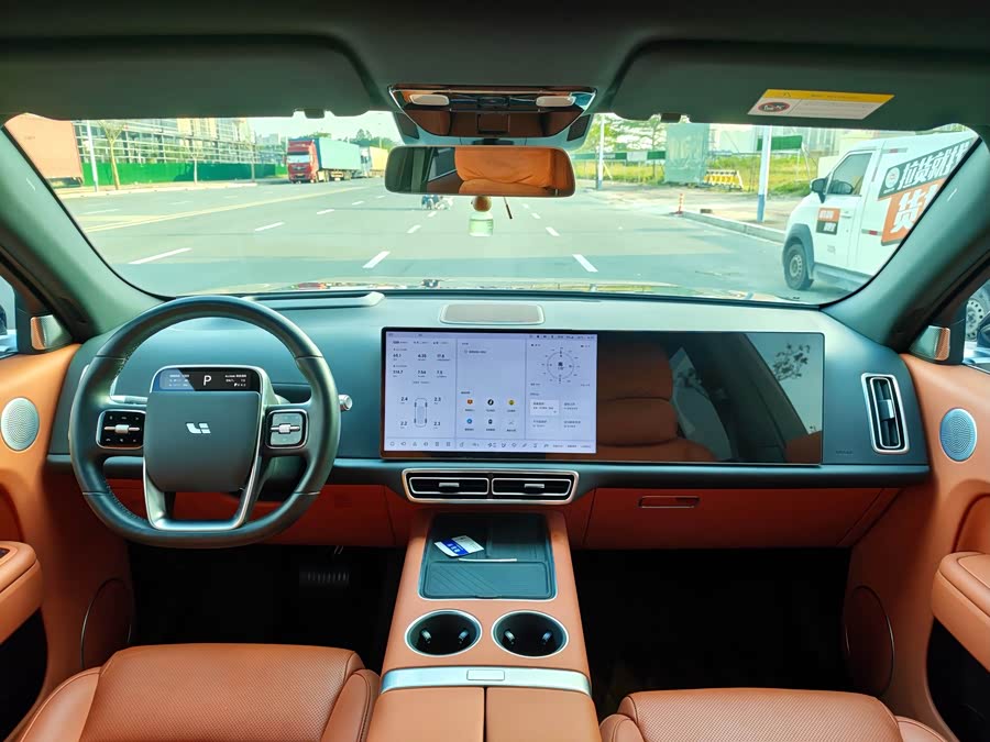 Li Auto L7 2024 MAX - zdjęcie 7