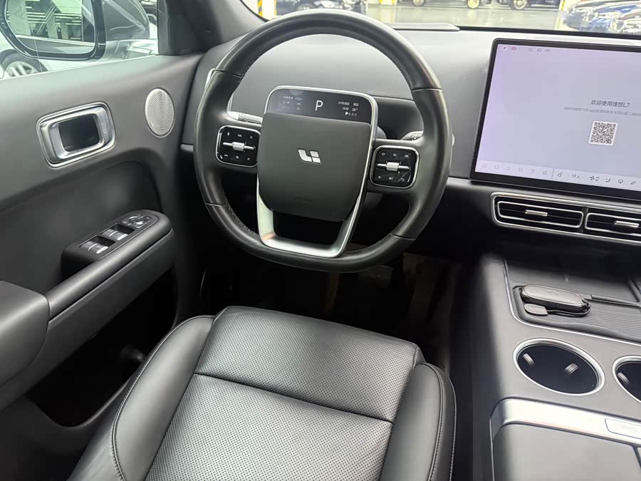 Li Auto L7 2024 Pro - zdjęcie 15