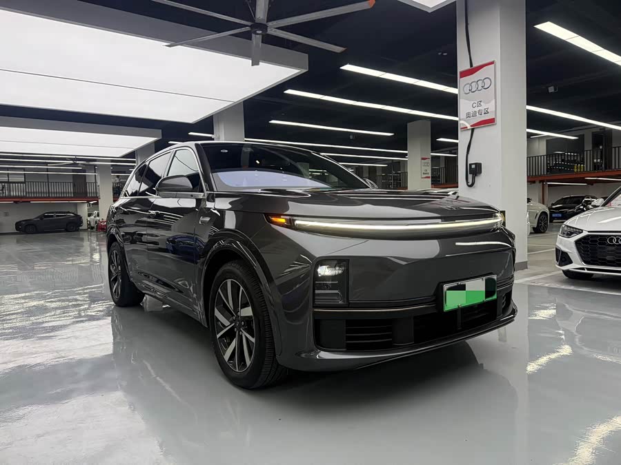 Li Auto L7 2024 Pro - zdjęcie 3