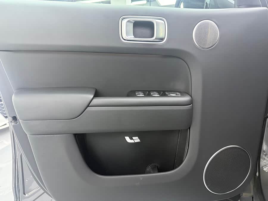 Li Auto L7 2024 Pro - zdjęcie 4