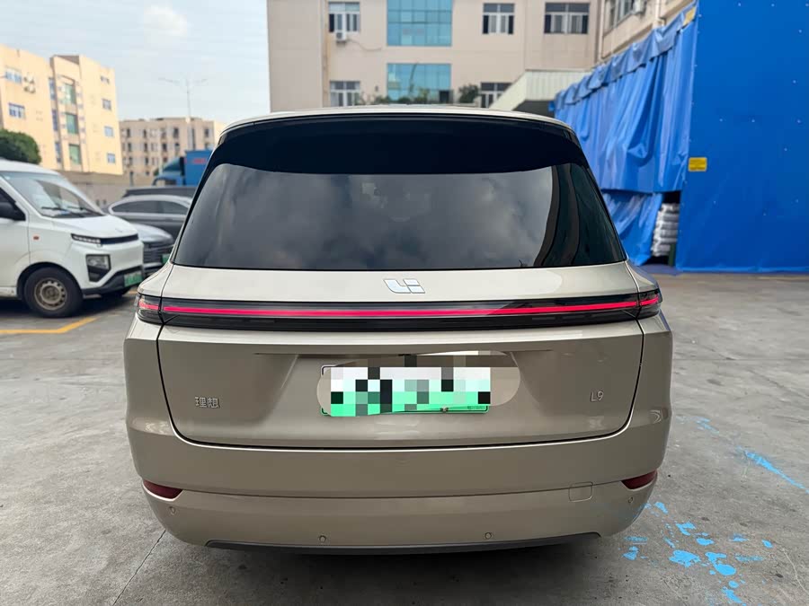 Li Auto L9 2023 Pro - zdjęcie 8
