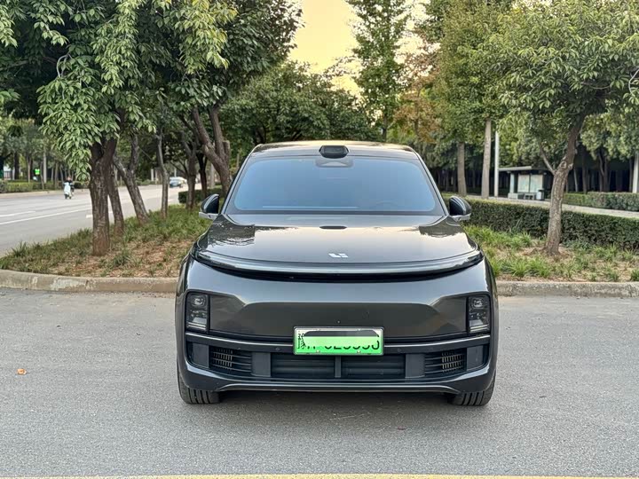 Li Auto L9 2024 Ultra - zdjęcie 10
