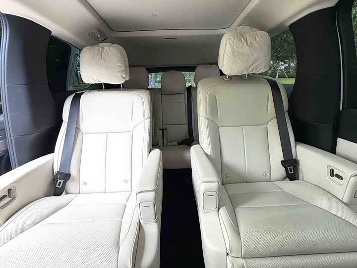 Li Auto MEGA 2025 Home Special Edition - zdjęcie 18