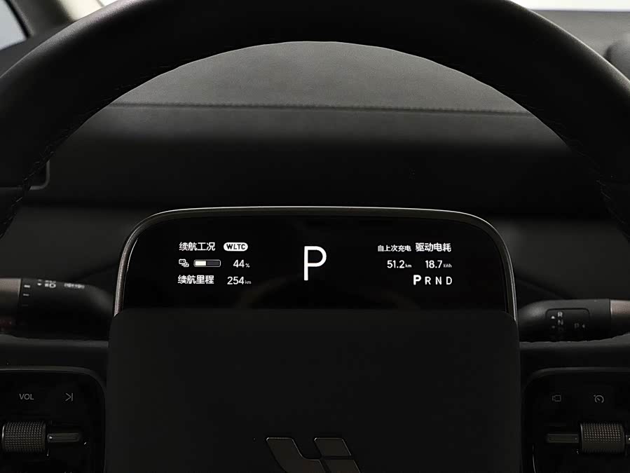 Li Auto MEGA 2025 Home Special Edition - zdjęcie 9
