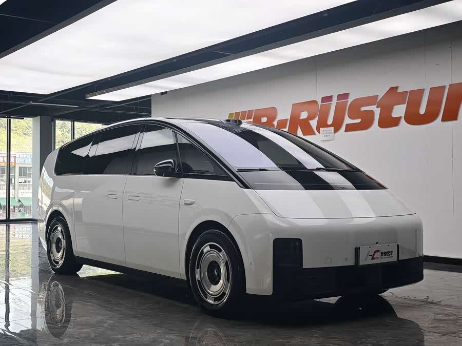 Li Auto MEGA 2025 Ultra Smart Refresh - zdjęcie 3