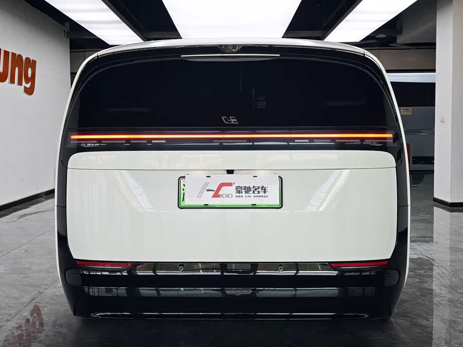 Li Auto MEGA 2025 Ultra Smart Refresh - zdjęcie 5