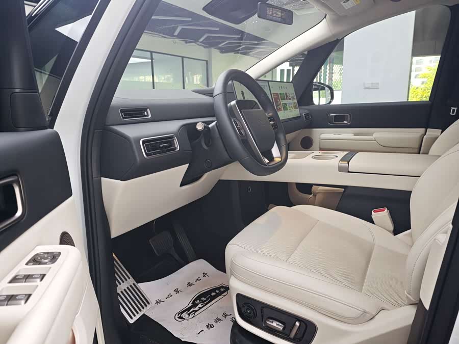 Li Auto MEGA 2025 Ultra Smart Refresh - zdjęcie 8
