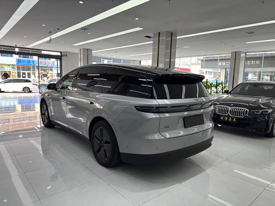 Li Auto i8 2025 Standard Edition - zdjęcie 5