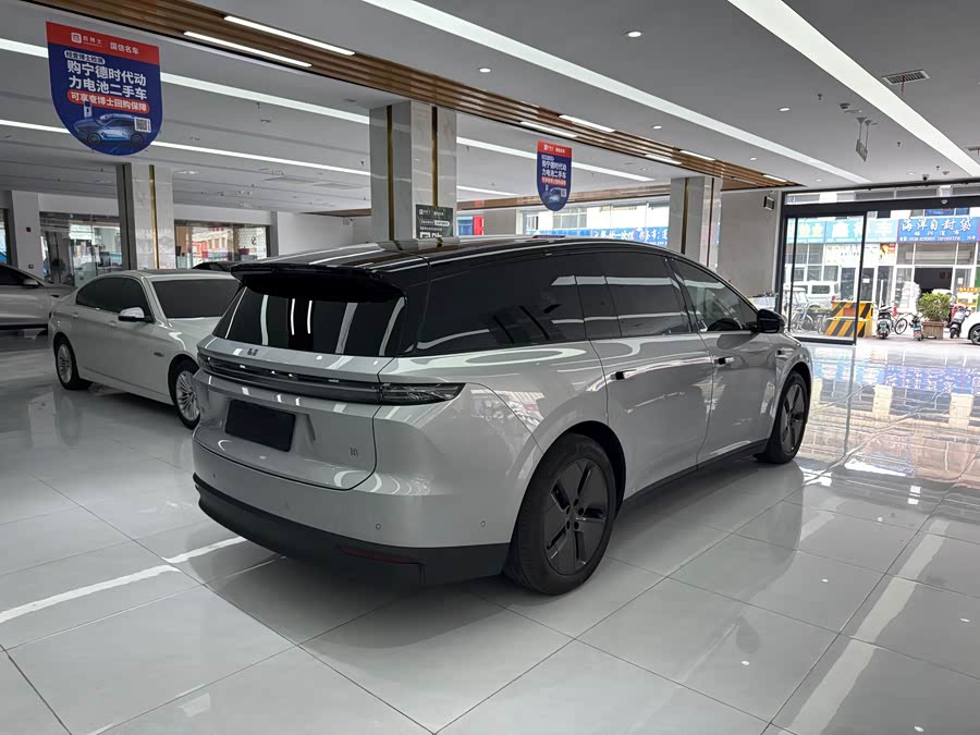 Li Auto i8 2025 Standard Edition - zdjęcie 6