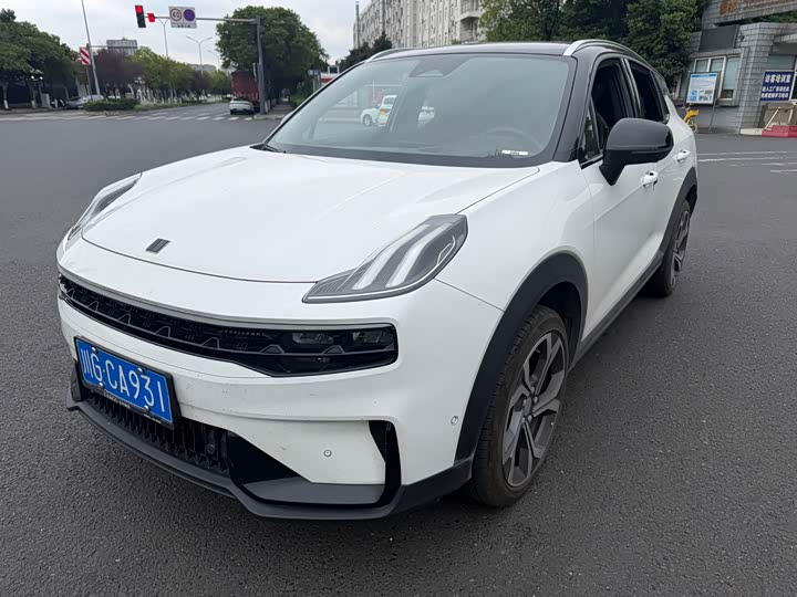 Lynk & Co 06 2023 Remix 1.5T Hero - zdjęcie 18