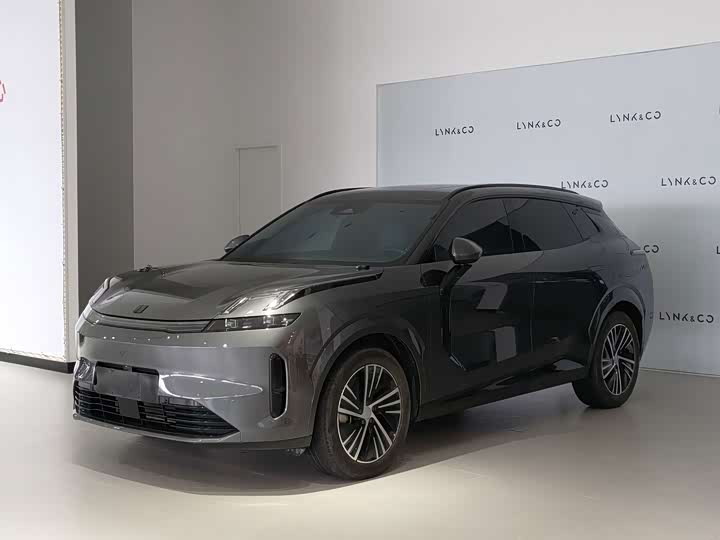 Lynk & Co 08 EM-P 2023 120km Long Range Halo - zdjęcie 18