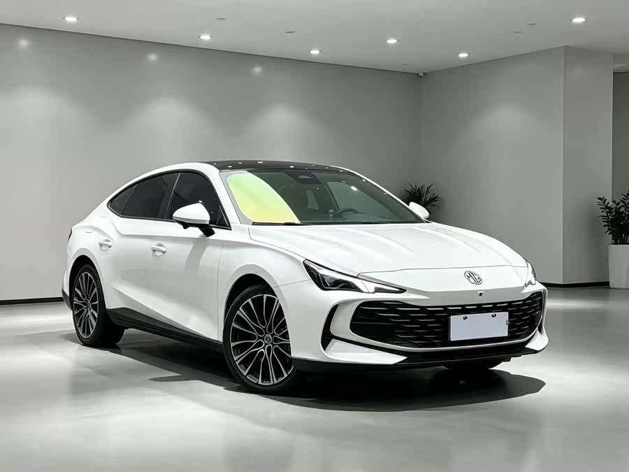 MG7 2023 1.5T DCT Elegant Version - zdjęcie 3
