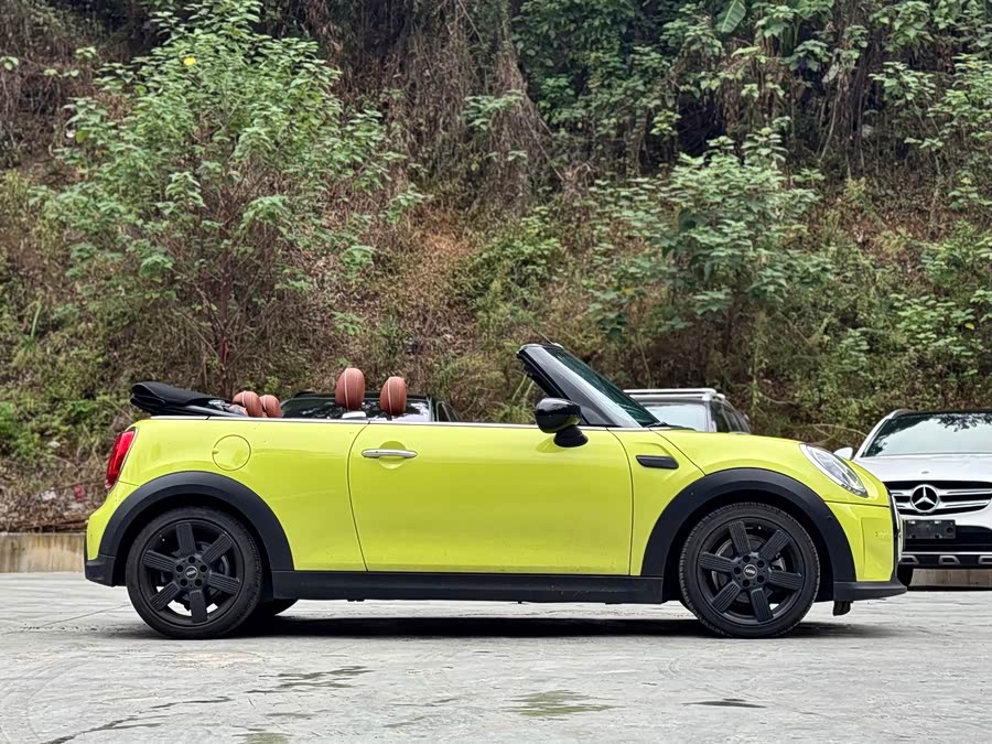MINI 2023 Facelift 1.5T COOPER Softtop Artist - zdjęcie 4
