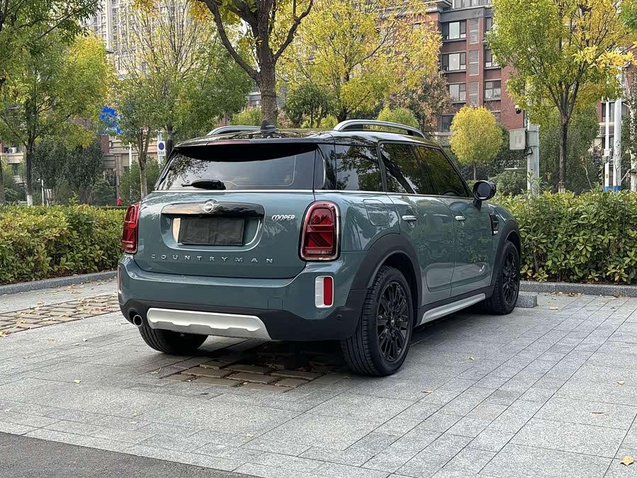 MINI COUNTRYMAN 2023 Facelift 1.5T COOPER ALL4 Connoisseur - zdjęcie 4