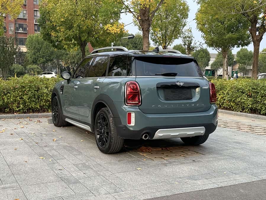 MINI COUNTRYMAN 2023 Facelift 1.5T COOPER ALL4 Connoisseur - zdjęcie 6