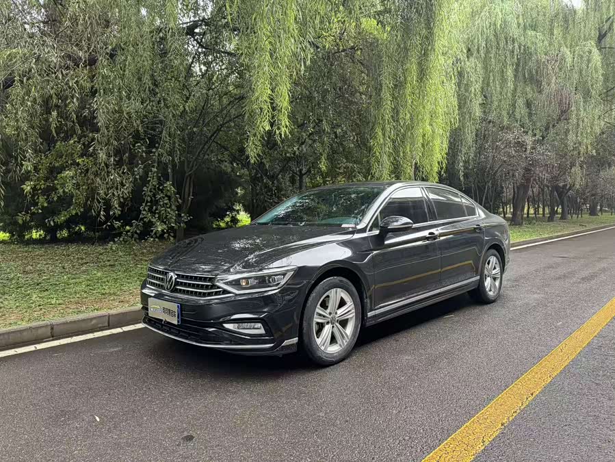 Magotan 2023 200 Million Commemorative Edition 280TSI DSG Comfort - zdjęcie 1