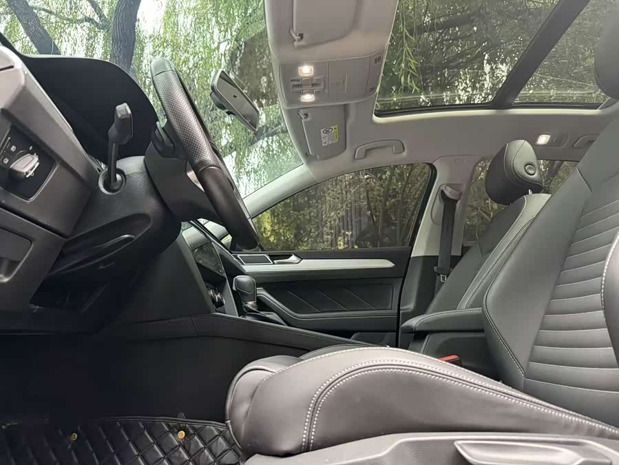 Magotan 2023 200 Million Commemorative Edition 280TSI DSG Comfort - zdjęcie 8