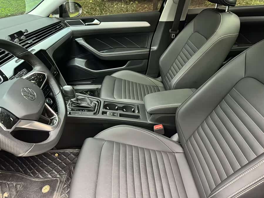 Magotan 2023 200 Million Commemorative Edition 280TSI DSG Comfort - zdjęcie 9