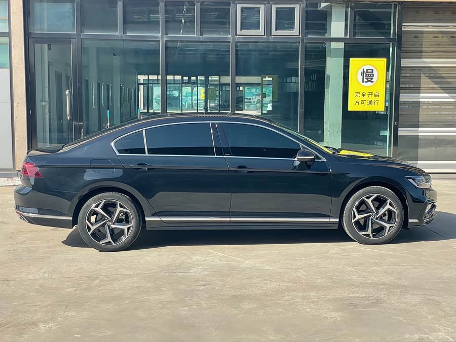Magotan 2023 200 Million Commemorative Edition 280TSI DSG Leading - zdjęcie 7