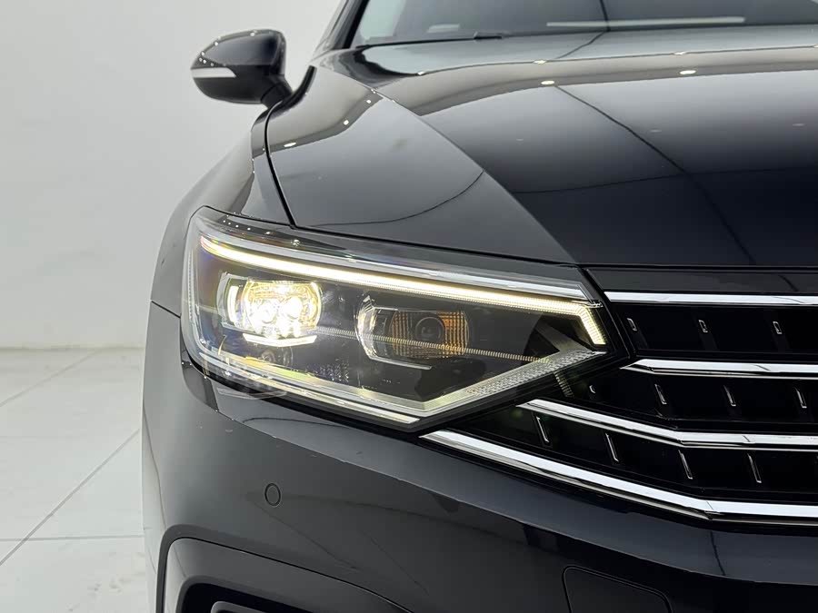 Magotan 2024 200 Million Shared 280TSI DSG Comfort - zdjęcie 4