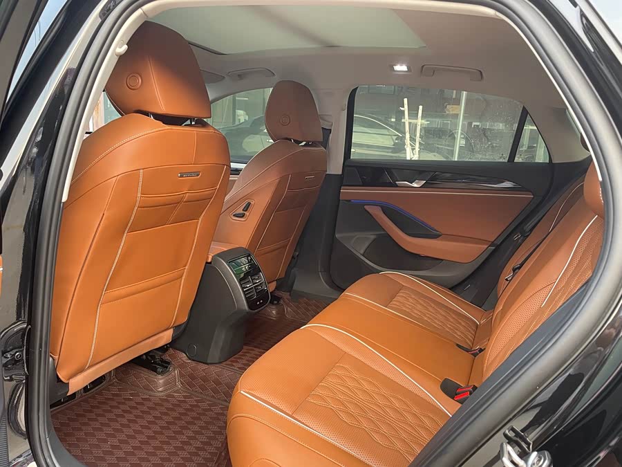 Magotan 2024 380TSI DSG Premium Edition - zdjęcie 11