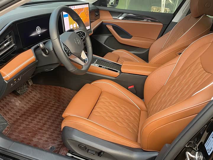 Magotan 2024 380TSI DSG Premium Edition - zdjęcie 18