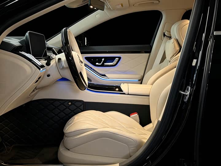 Maybach S-Class 2023 S 480 4MATIC - zdjęcie 13