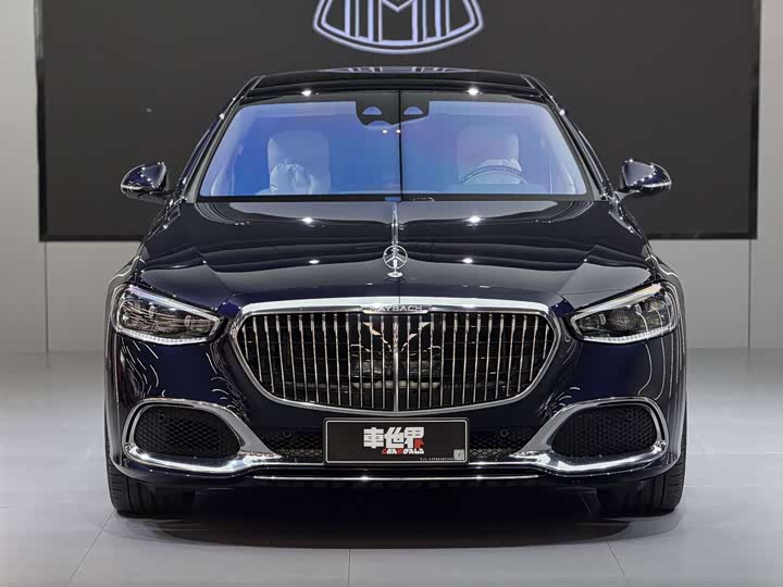 Maybach S-Class 2023 S 580 4MATIC - zdjęcie 13