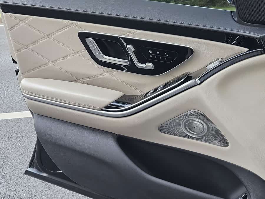 Maybach S-Class 2025 S 480 4MATIC - zdjęcie 18