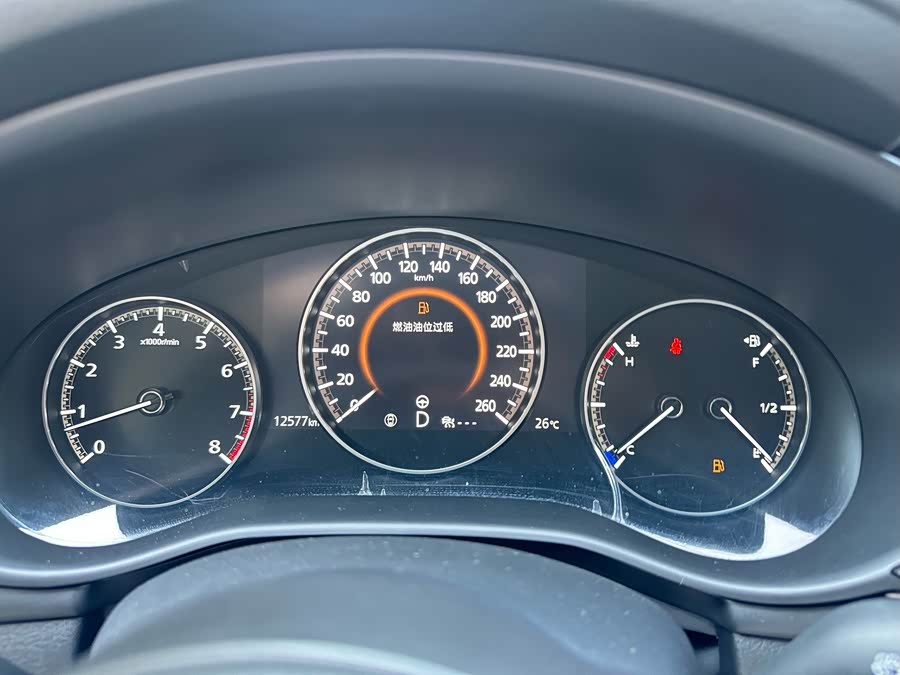 Mazda3 Axela 2025 2.0L Auto Premium - zdjęcie 11