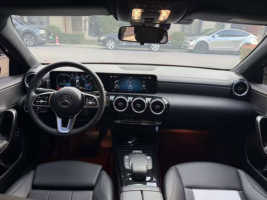 Mercedes-Benz A-Class 2022 A 180 L - zdjęcie 7