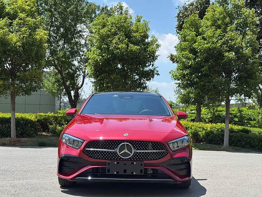 Mercedes-Benz A-Class 2024 Facelift A 200 L Fashion Edition - zdjęcie 2