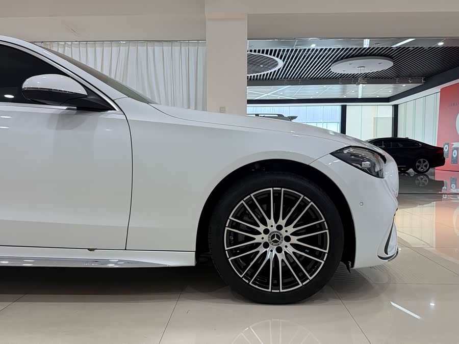 Mercedes-Benz C-Class 2023 C 260 L Sport Edition - zdjęcie 2