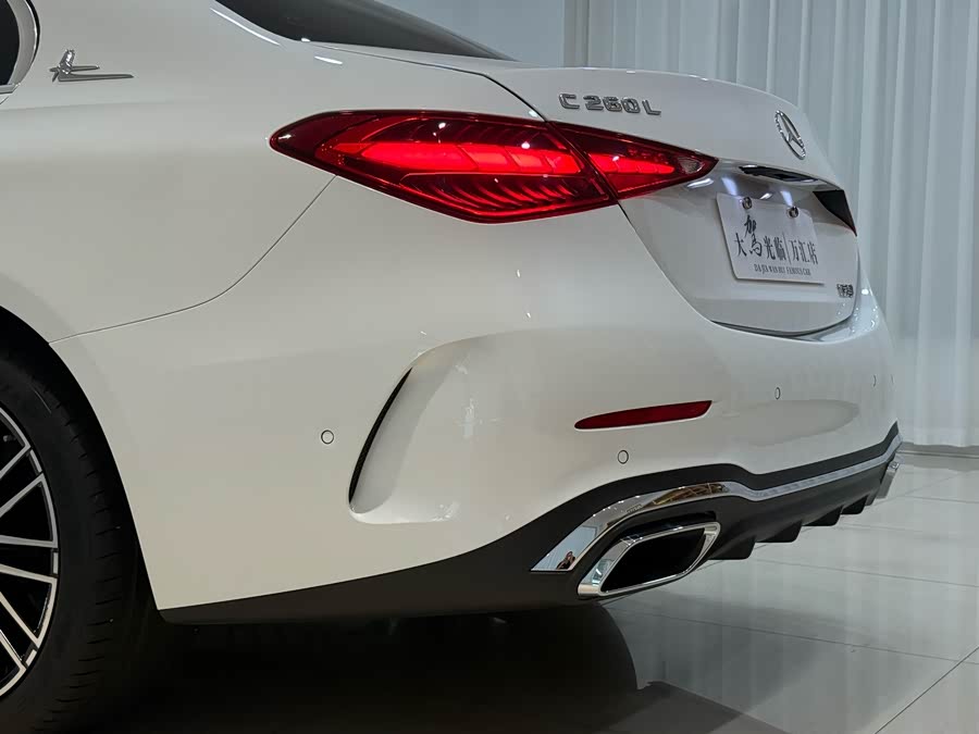 Mercedes-Benz C-Class 2023 C 260 L Sport Edition - zdjęcie 13