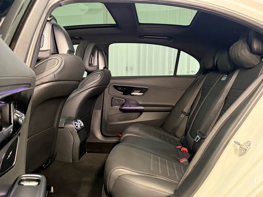 Mercedes-Benz C-Class 2023 C 260 L Sport Edition - zdjęcie 16
