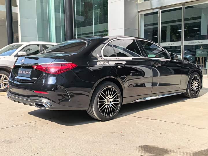 Mercedes-Benz C-Class 2023 C 260 L Sport Edition - zdjęcie 20
