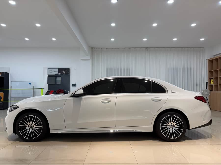 Mercedes-Benz C-Class 2023 C 260 L Sport Edition - zdjęcie 5