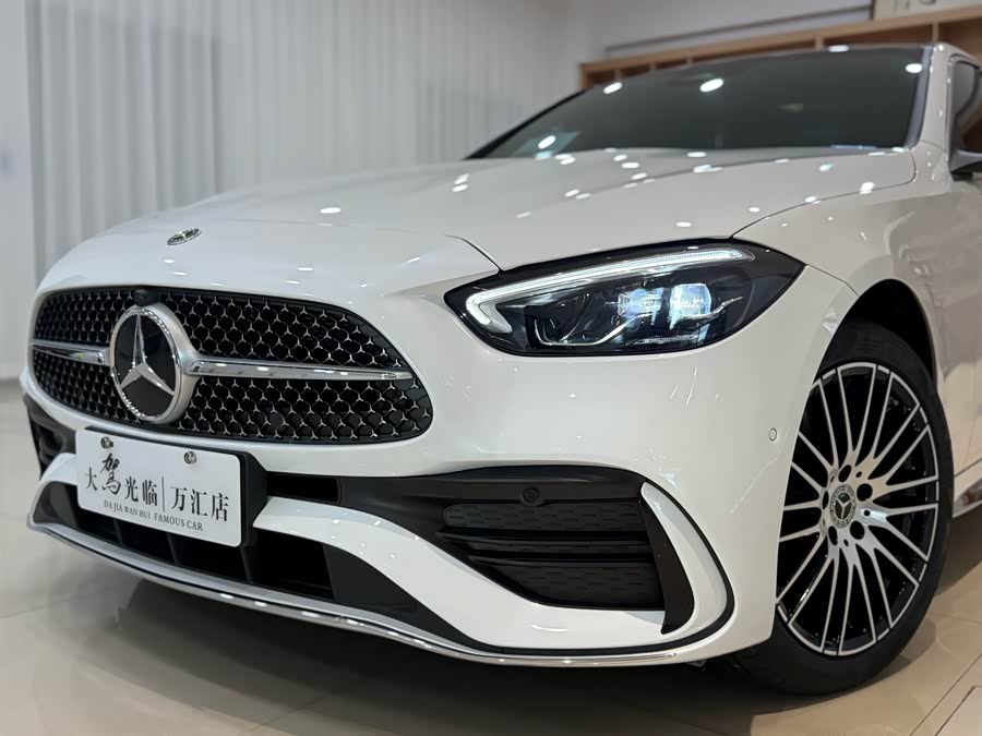Mercedes-Benz C-Class 2023 C 260 L Sport Edition - zdjęcie 10