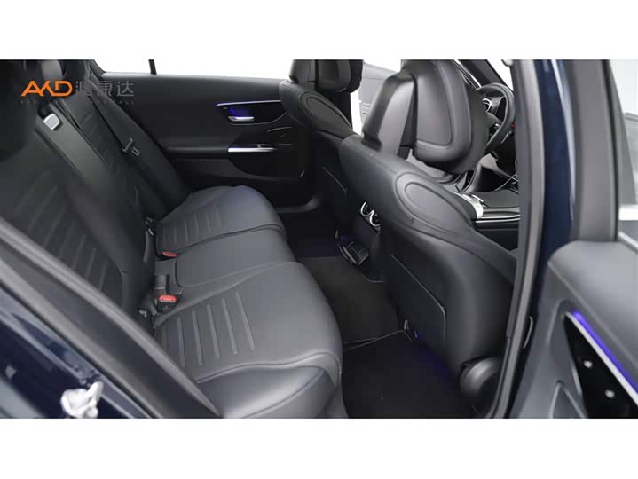 Mercedes-Benz C-Class 2023 Facelift C 260 L Sport - zdjęcie 18