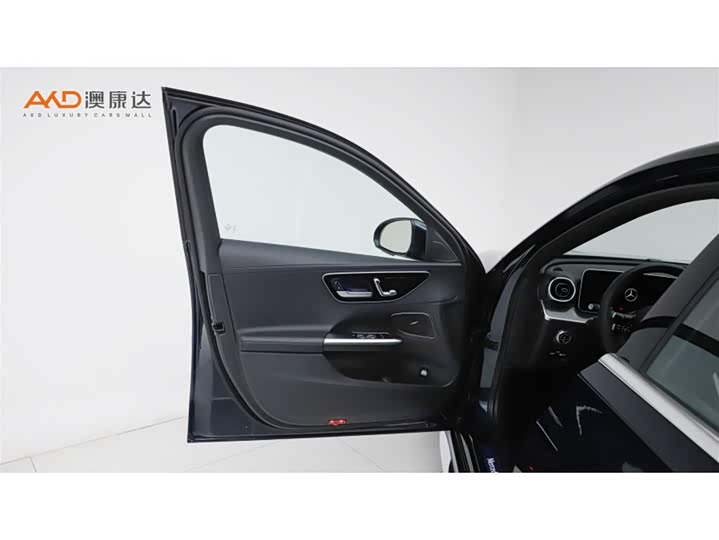 Mercedes-Benz C-Class 2023 Facelift C 260 L Sport - zdjęcie 20