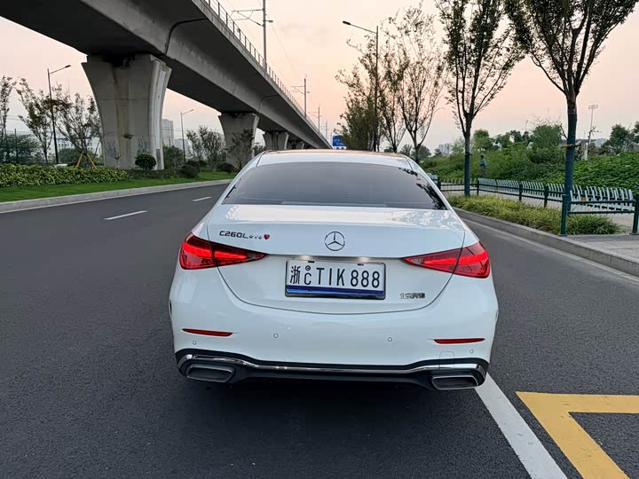Mercedes-Benz C-Class 2024 C 260 L Sport - zdjęcie 19