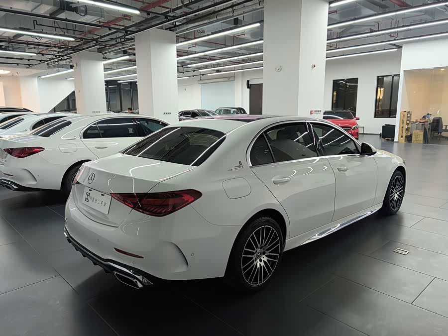 Mercedes-Benz C-Class 2024 C 260 L Sport - zdjęcie 4