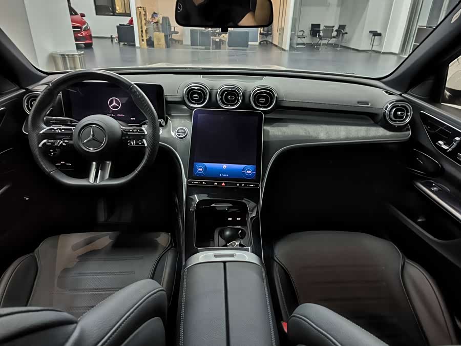Mercedes-Benz C-Class 2024 C 260 L Sport - zdjęcie 10