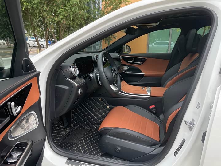 Mercedes-Benz C-Class 2024 Facelift C 260 L Haoye Sports Edition - zdjęcie 20