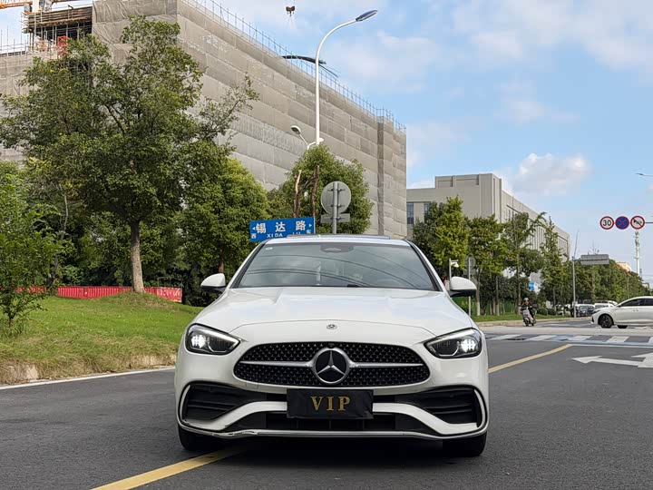 Mercedes-Benz C-Class 2025 C 200 L Sport - zdjęcie 11
