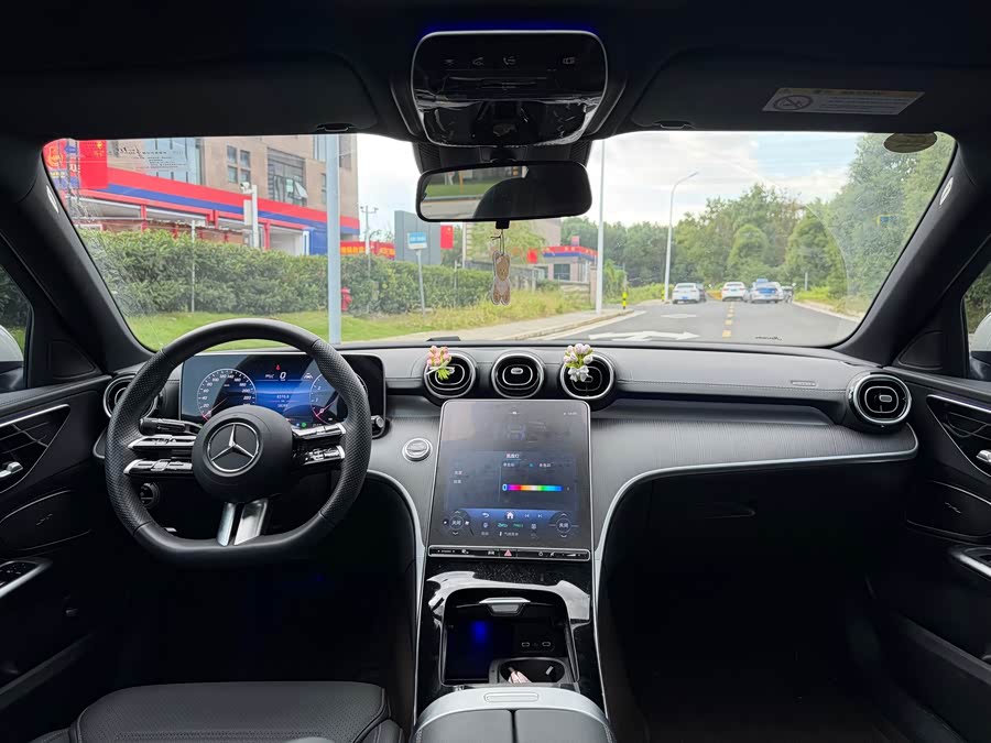 Mercedes-Benz C-Class 2025 C 200 L Sport - zdjęcie 5