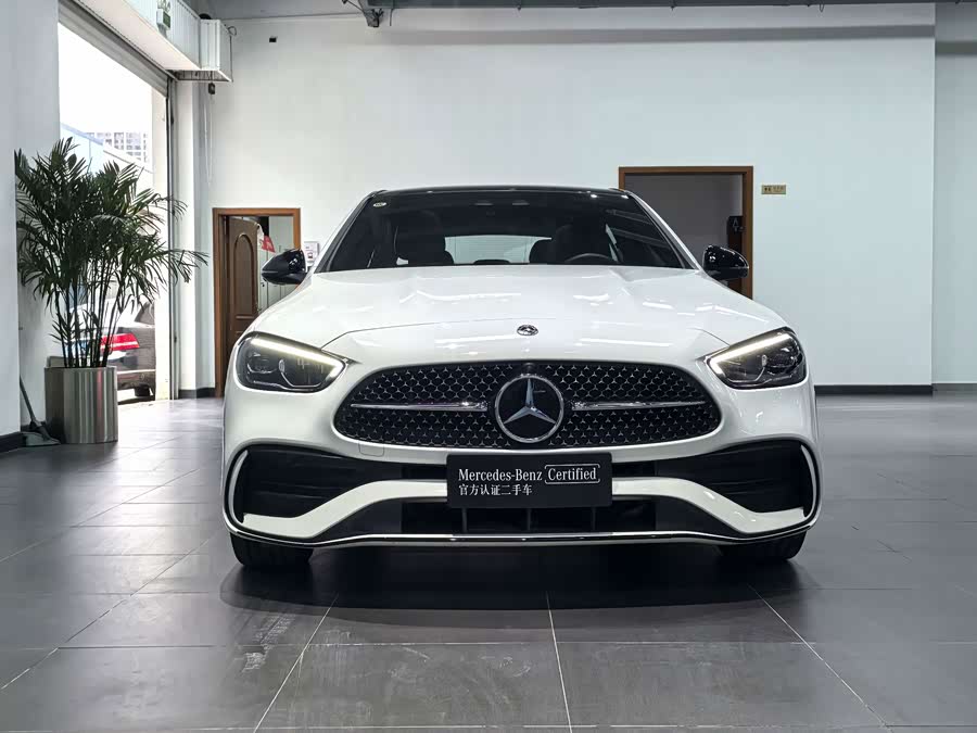 Mercedes-Benz C-Class 2025 C 260 L Night Sport - zdjęcie 2