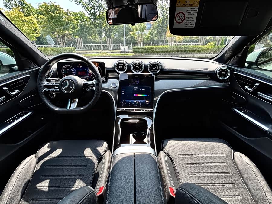 Mercedes-Benz C-Class 2025 C 260 L Sport Edition - zdjęcie 13